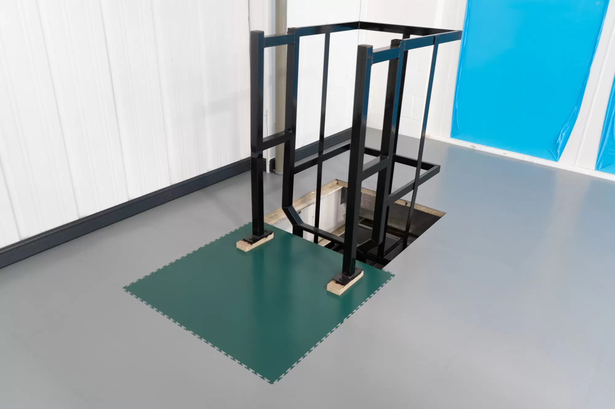 Using Ecotile Mezzanine Floor Tiles