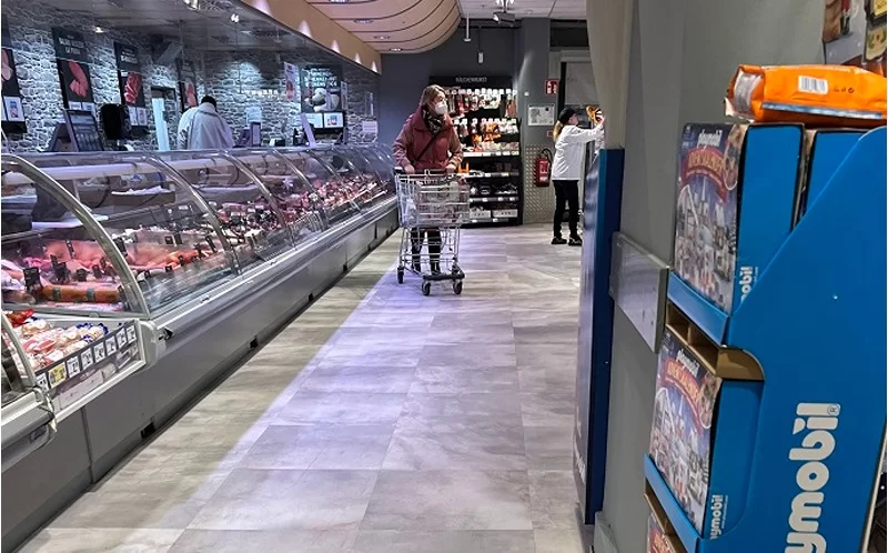 Infinity Tiles IN Supermarket