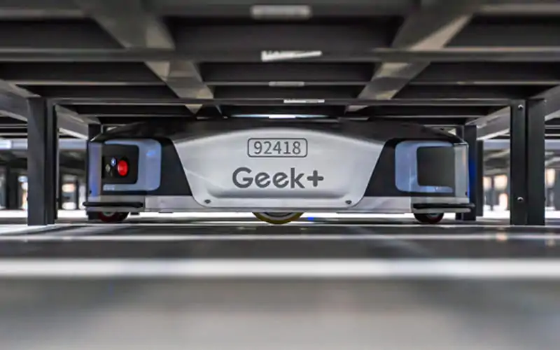 Robot flooring under warehouse racking, showing a smoth flat warehouse floor for robots